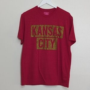 Pink Dinosaur Boutique Women's Small Red Gold Foil Kansas City T-shirt